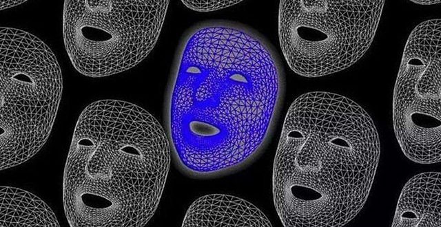 هُناك من يجمع معلومات السوشيال ميديا ويحافظ عليها لتستخدم ضدك في يوم من الايام