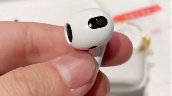 هل حقاً سماعة AirPods تصدر إشعاعات ضارة؟