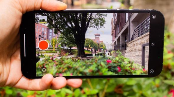 حيل للكاميرا لتحسين الصور ومقاطع الفيديو على الآي-فون